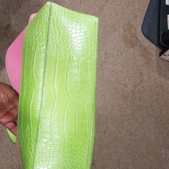 Tommy Hilfiger Purse - Picture 6 of 6